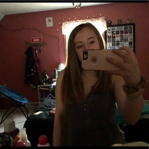 Meet your Posher, Brianna